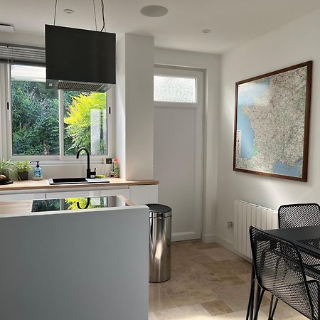 דירות אנגולם Loft Avec Terrasse Et Jardin מראה חיצוני תמונה