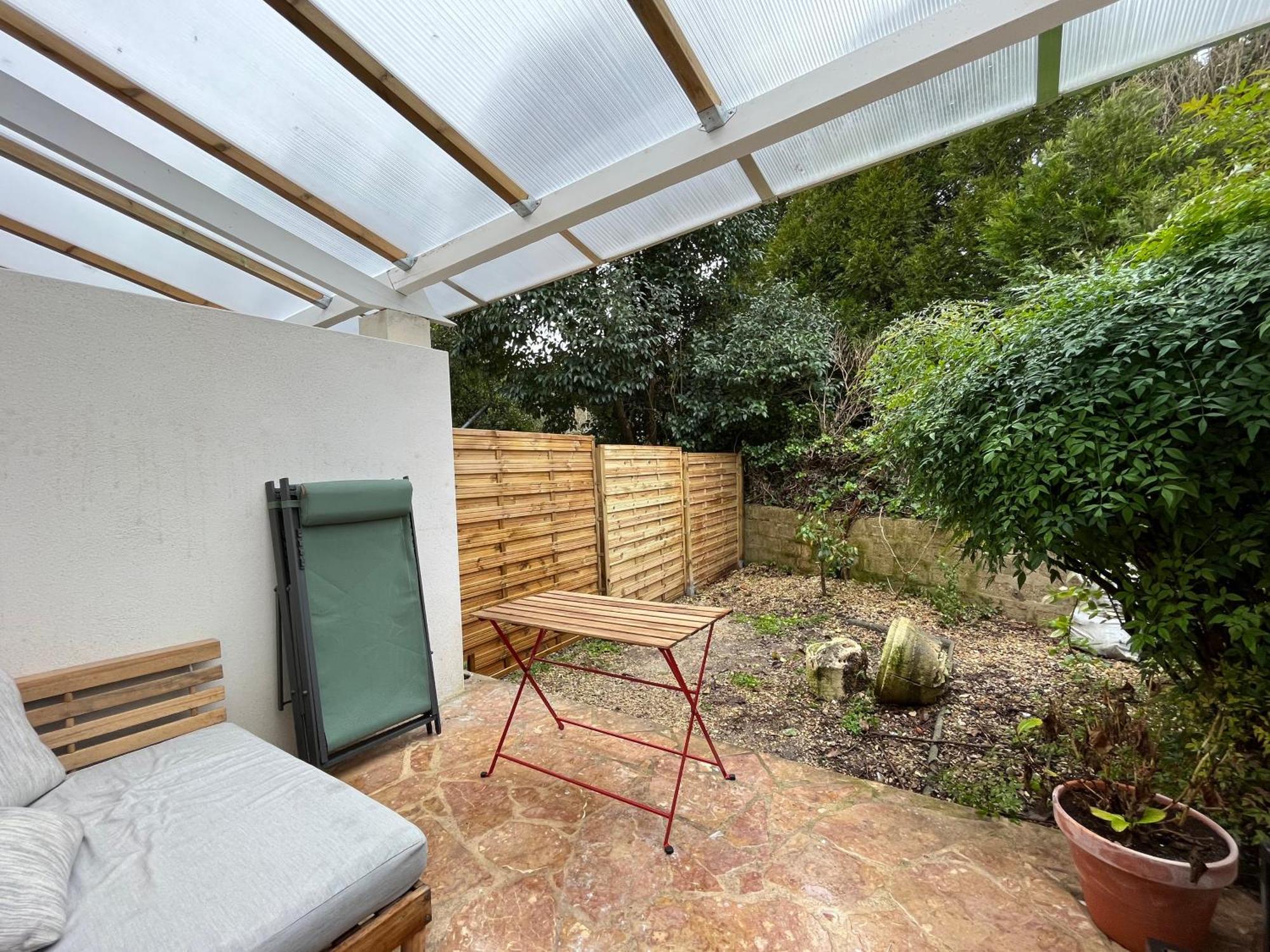 דירות אנגולם Loft Avec Terrasse Et Jardin מראה חיצוני תמונה